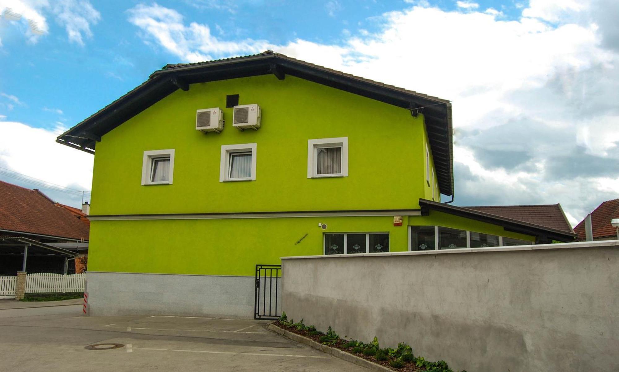 Penzion Pri Slovenc Dol pri Ljubljani Екстериор снимка